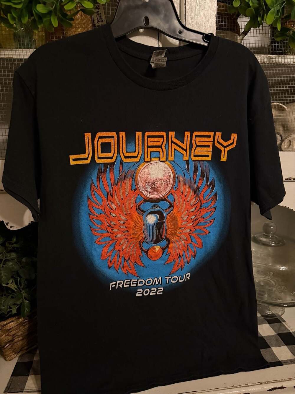 Gildan Journey Freedom Tour 2022 Concert T-Shirt Size M Black Cotton